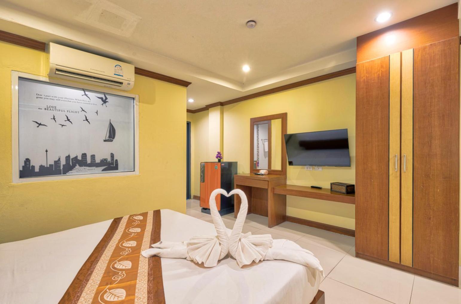 Tj Patong Hotel - Otop Shopping Paradise الغرفة الصورة